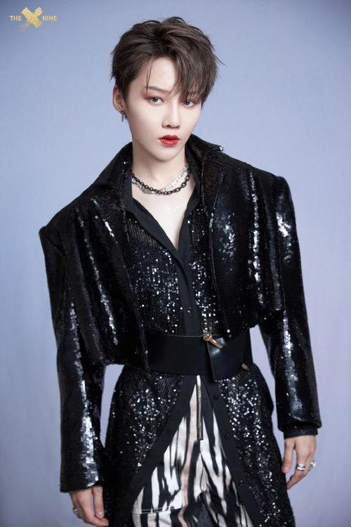 娱乐大爆料 刘雨昕,娱乐大爆料中的闪耀新星  第1张